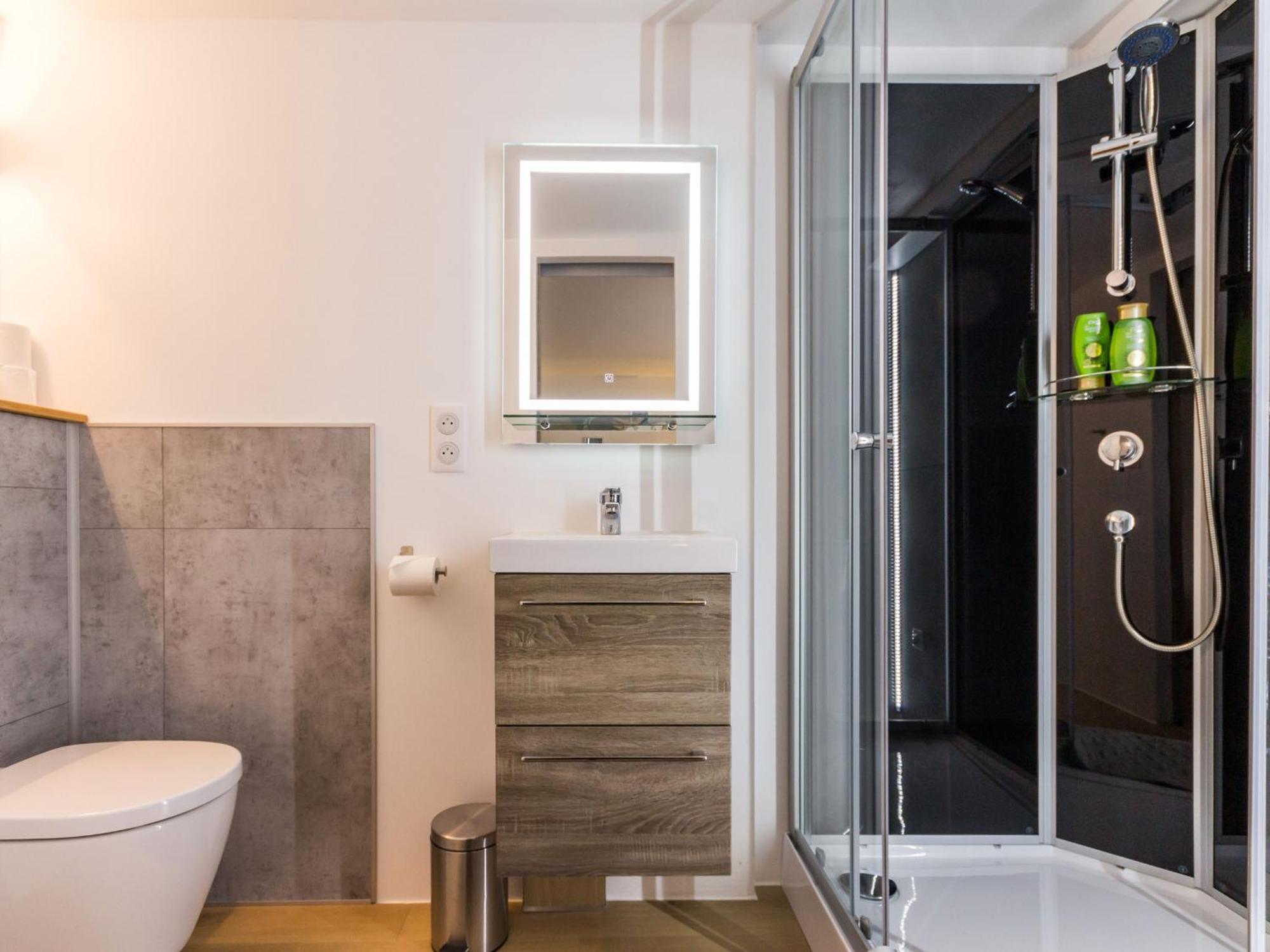 Maison De Ville A St Nazaire, Pres Du Front De Mer, Climatisee, 3 Chambres Avec Sdb Privatives, Wifi - Fr-1-306-1203 Saint-Nazaire  Exterior foto